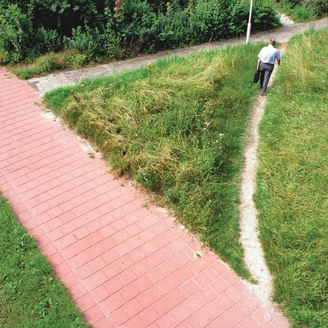 bad footpath design